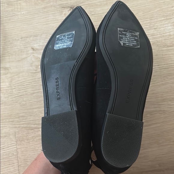 Beautiful EXPRESS Women's Black Lace-Up Ballet Flats - Picture 5 of 9